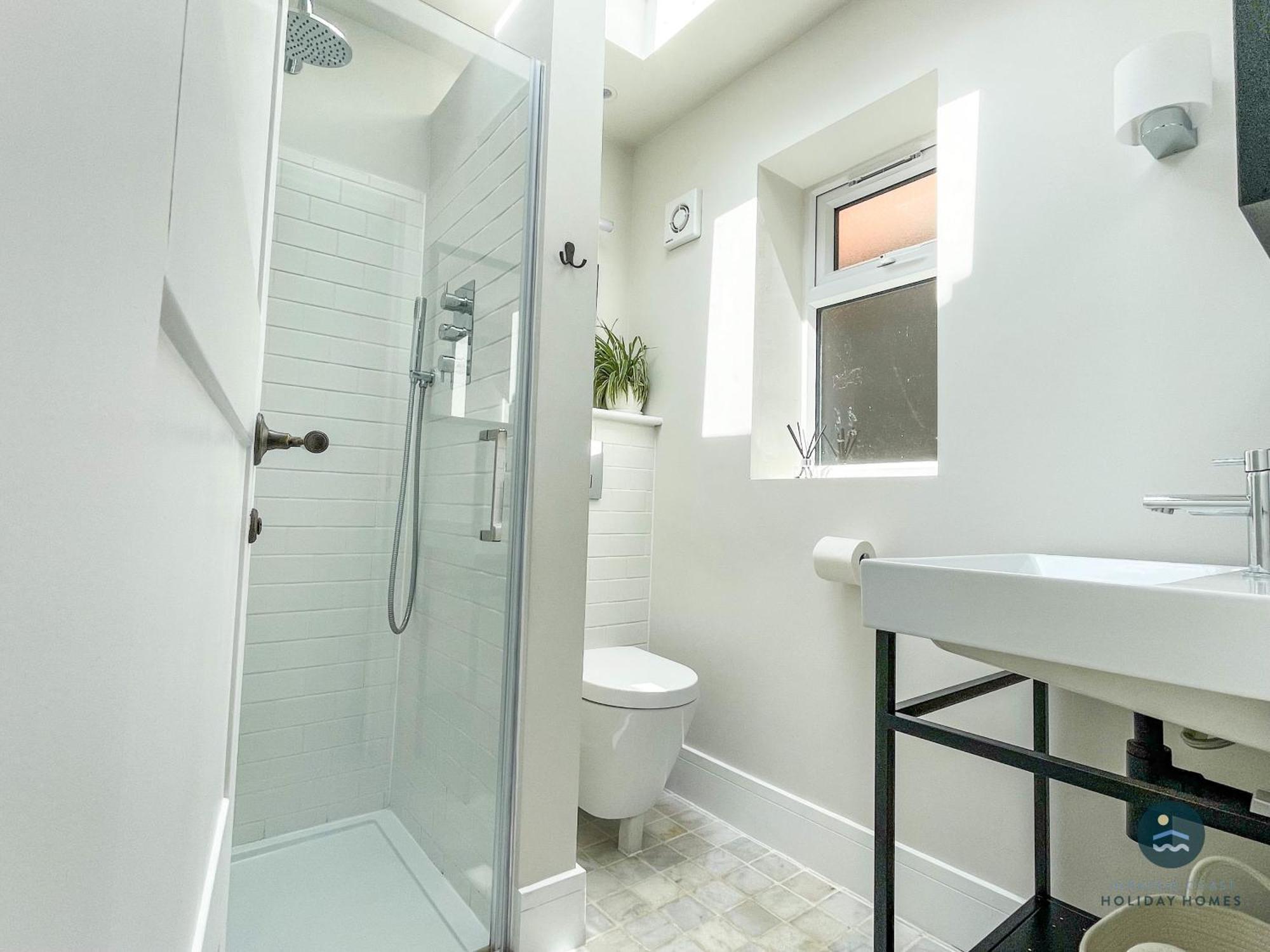 Seafeathers - Luxury Holiday Home With Sea Views Overcombe 외부 사진